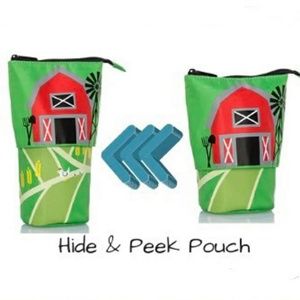Thirty One Hide and Peek Pouch Barnyard Buddy- NWT